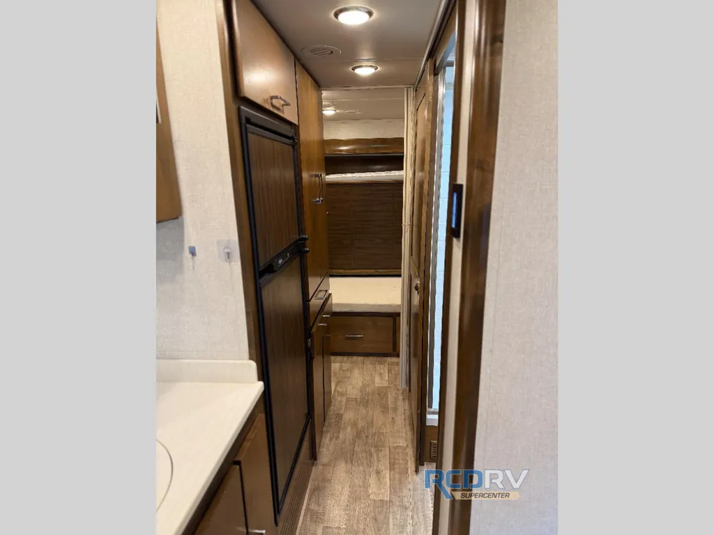 2019 Tiffin Wayfarer 25 QW, Photos photo 11