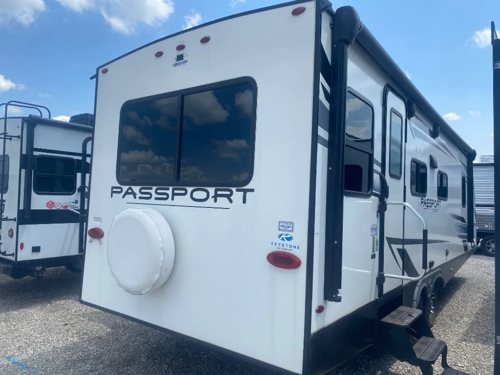 2022 Keystone Passport SL 252RD - Photo 3