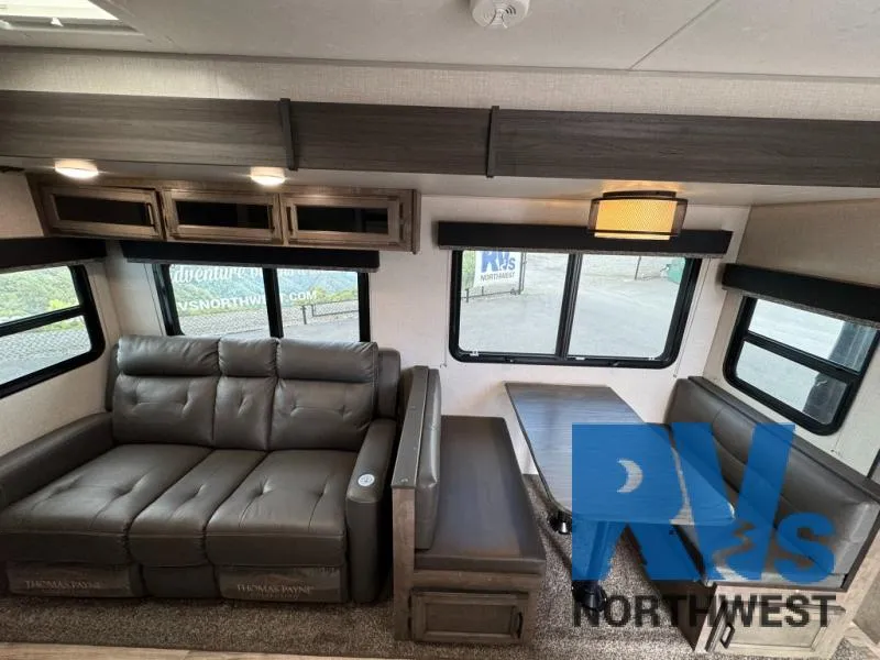 2021 Venture RV SportTrek Touring Edition 312VBH - Photo 4
