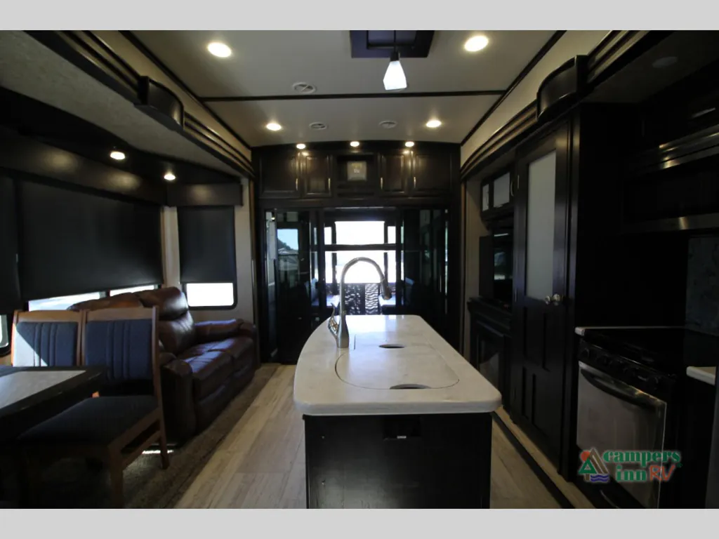 2016 Grand Design Momentum 380TH, Photos photo 44