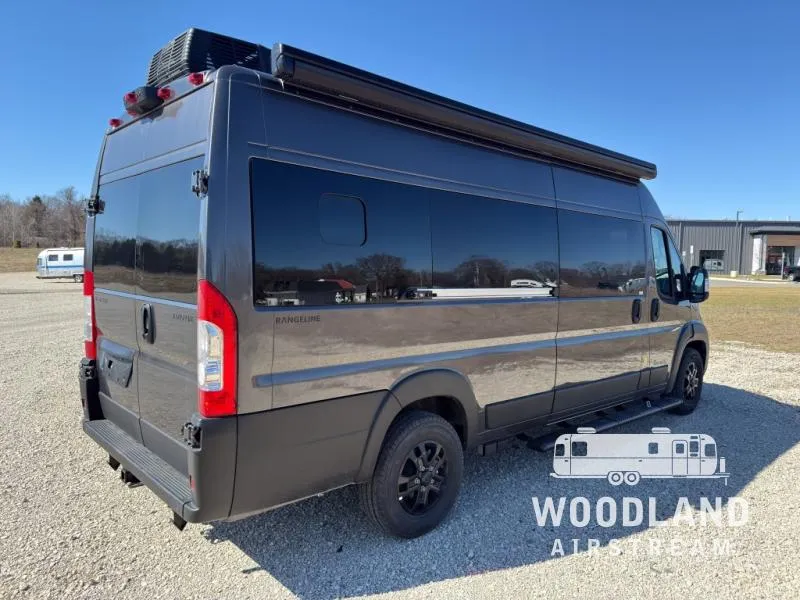 2026 Airstream Rangeline New    Std. Model - Photo 3