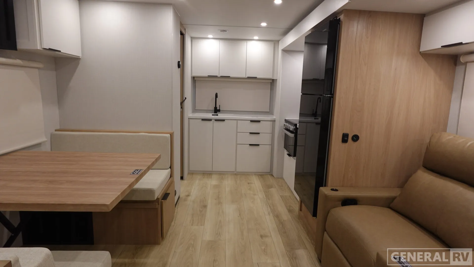 2026 Winnebago Thrive 22MLS - Photo 3