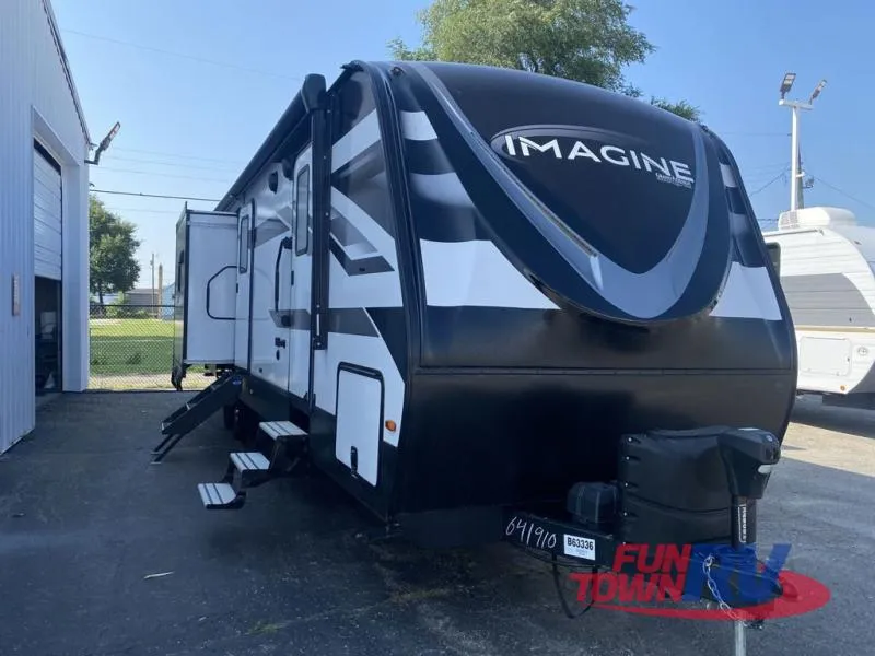 2023 Grand Design Imagine 3250BH - Photo 2
