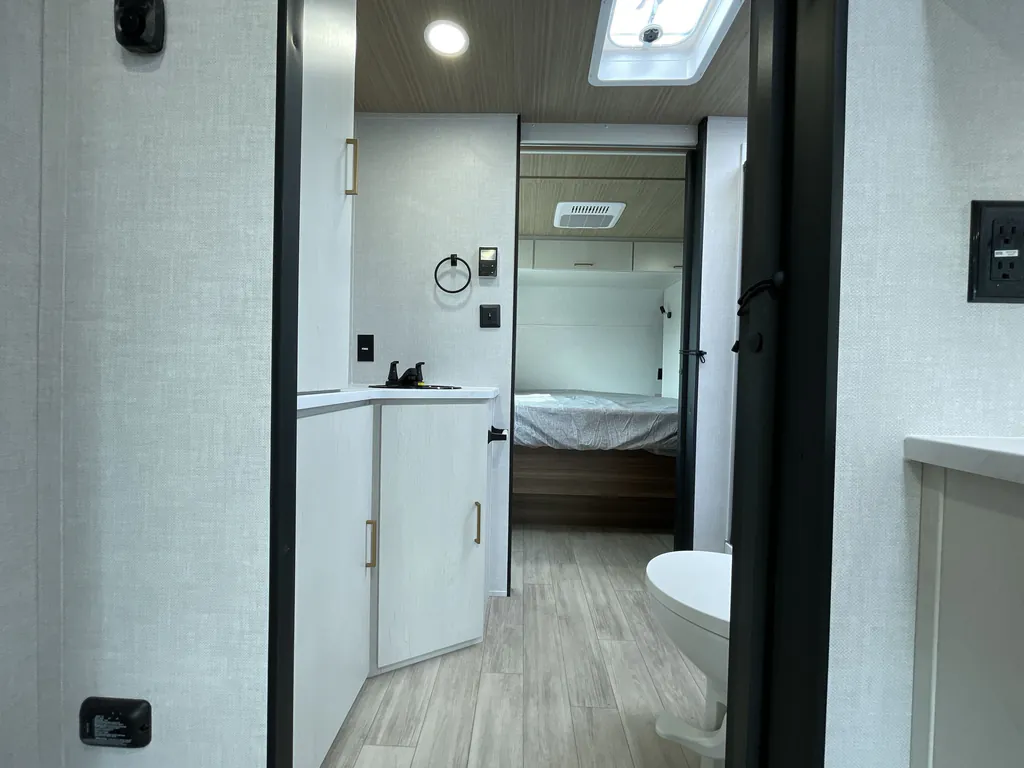 2026 Forest River Vibe Extreme Lite 2400RB, Photos photo 16