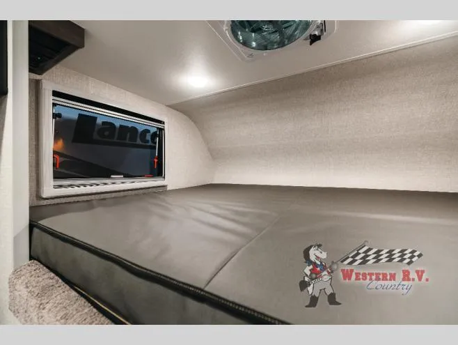2026 Lance Squire Truck Campers SQ610 - Photo 4