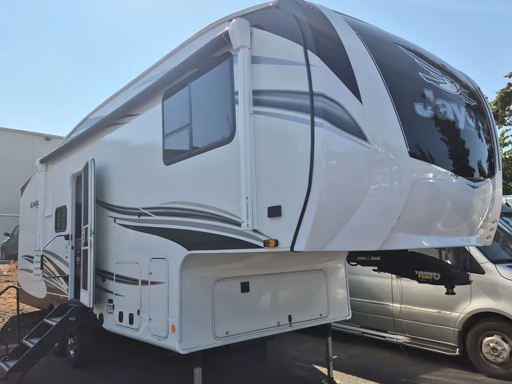 2021 Jayco Eagle HT 24RE - Photo 3