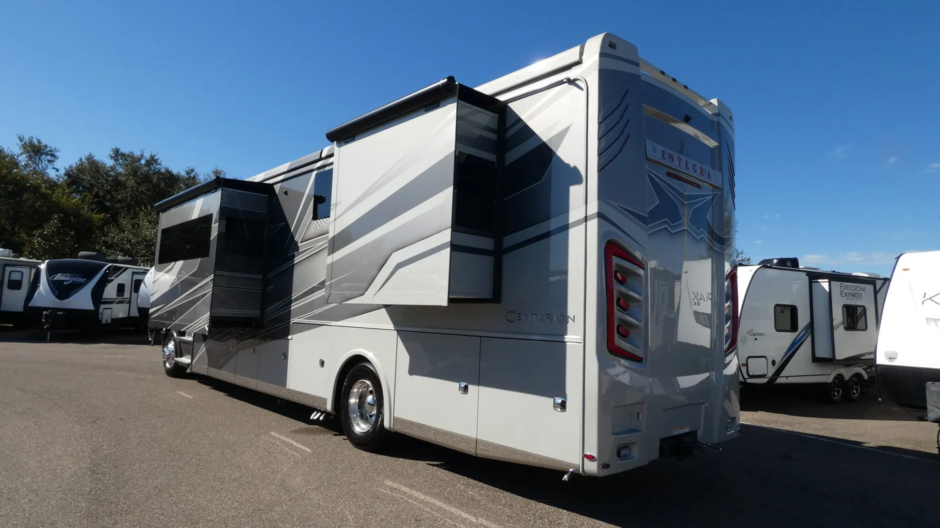 2026 Entegra Coach Centurion 39K - Photo 4