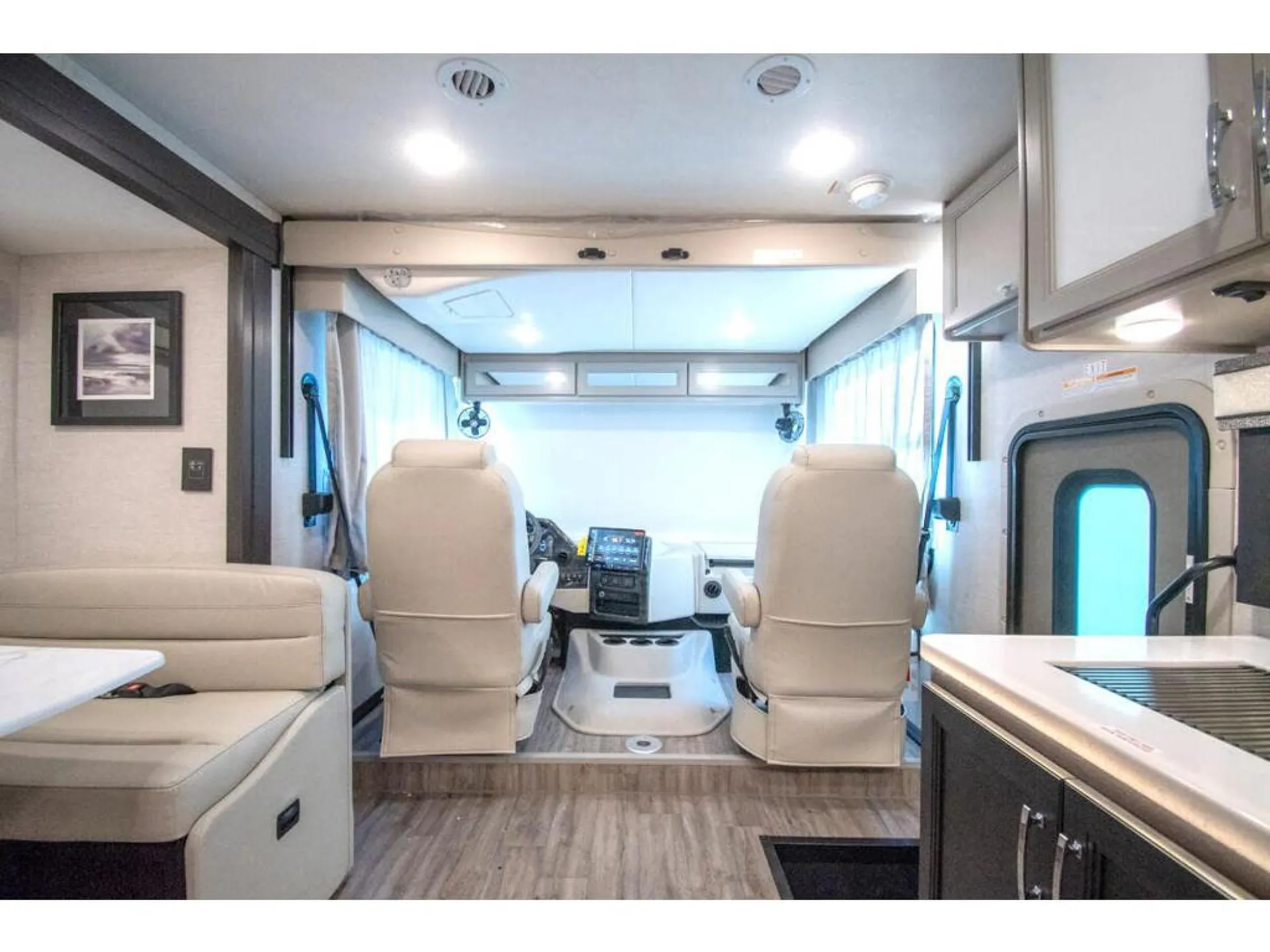 2026 Thor Motor Coach Indigo GG35 - Photo 4