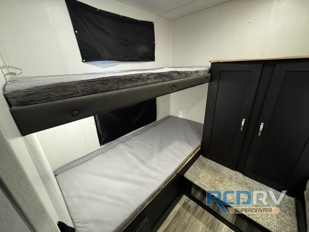 2024 Coachmen Freedom Express Select 29SE, Photos photo 28
