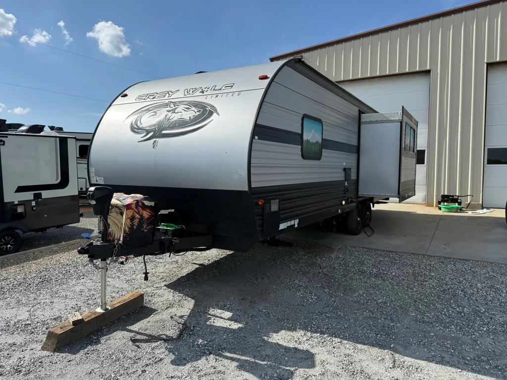 2019 Forest River Cherokee Grey Wolf 23MK - Photo 4