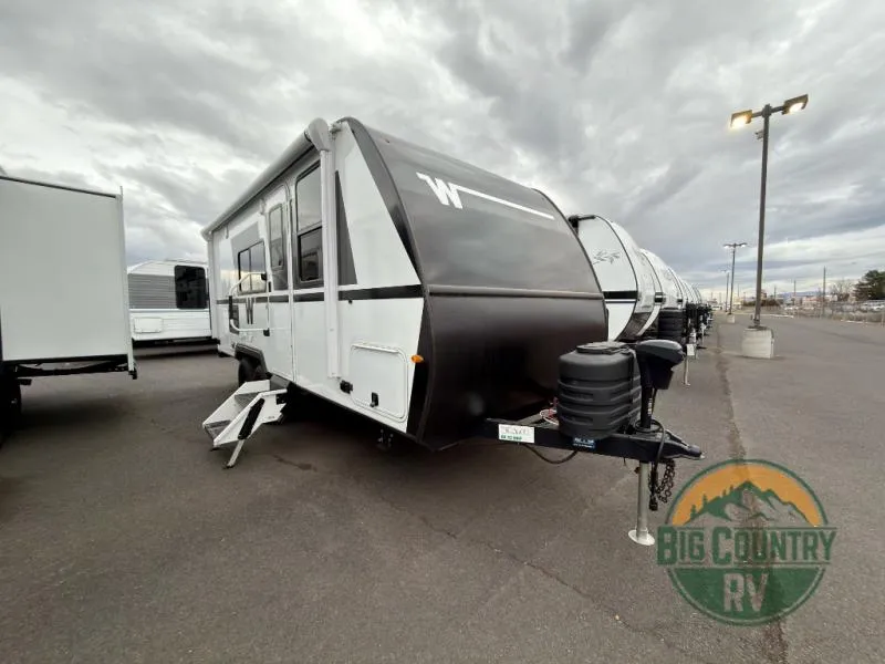 2026 Winnebago Micro Minnie 2108FBS - Photo 2