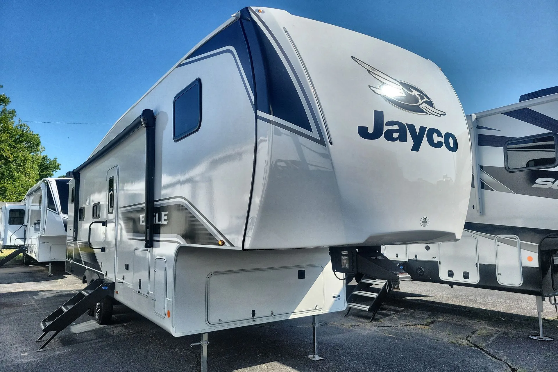 2026 Jayco Eagle SLE 28BHU - Photo 2