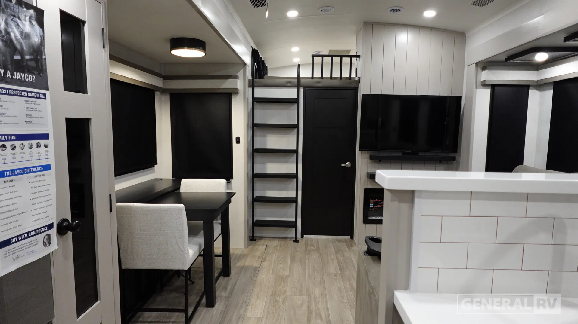2027 Jayco North Point 395DSDB - Photo 3
