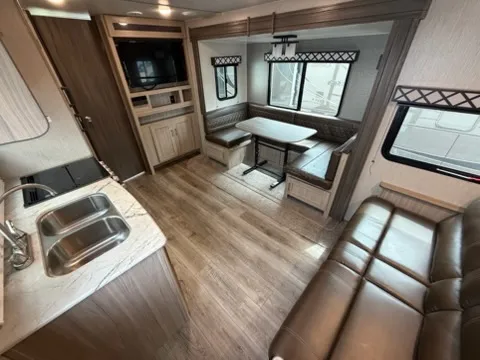 2020 Coachmen Freedom Express 248RBS - Photo 4