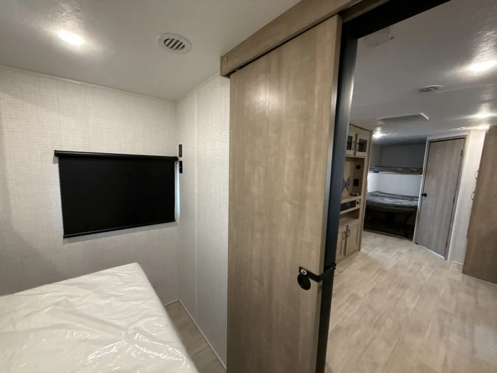 2025 Forest River Solaire 2430BHS, Photos photo 14