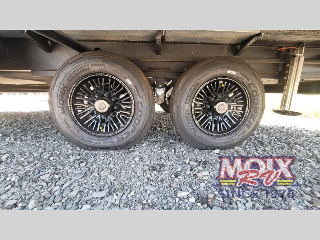 2025 Brinkley Model Z 3400, Photos photo 34
