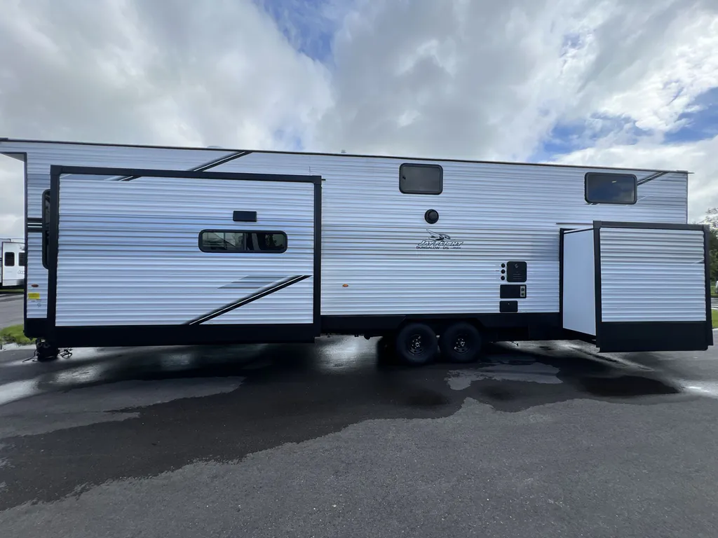 2026 Jayco Jay Flight Bungalow 401LOFT DS, Photos photo 6