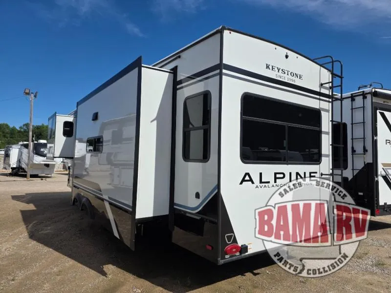 2026 Keystone Alpine Avalanche Edition 321RL - Photo 3