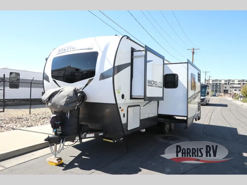 2021 Forest River Flagstaff Micro Lite 25BSDS - Photo 4
