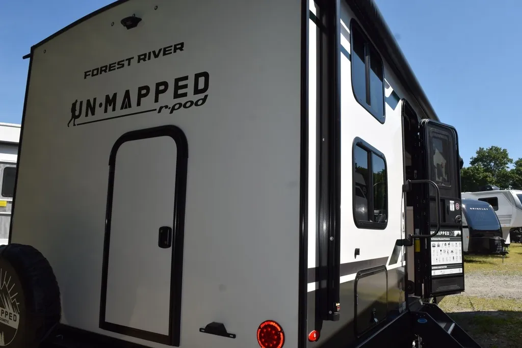 2027 Forest River RV Un-Mapped 26BH, Photos photo 5