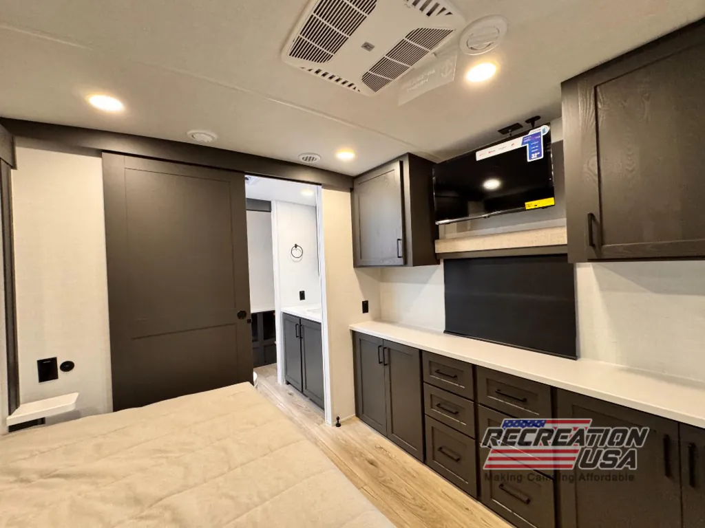 2027 Forest River Flagstaff Super Lite 27RKS, Photos photo 29