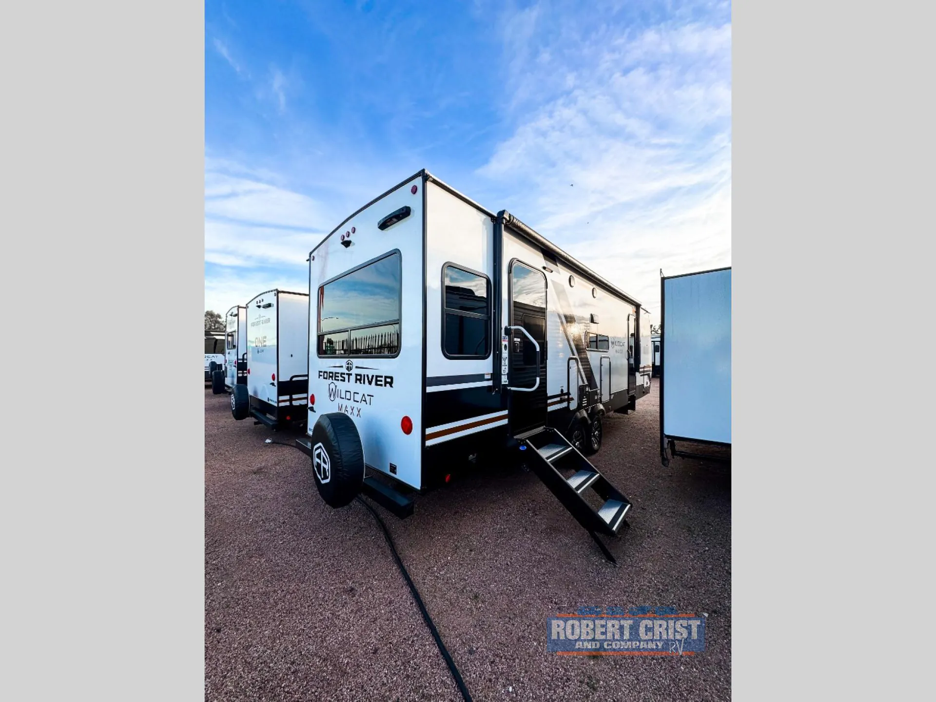 2026 Forest River Wildcat Maxx 261RLX dealer photo 10 from Robert Crist RV