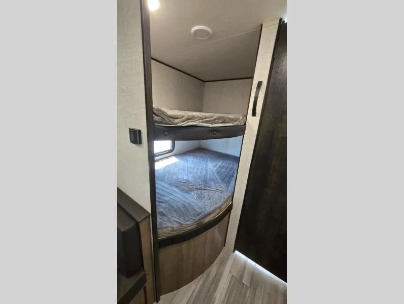 2024 Jayco Jay Flight SLX 260BH - Photo 4