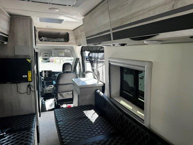 2027 Chinook RV Bayside TB, Photos photo 24