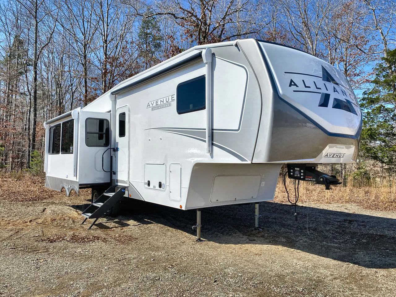 2018 Coachmen Freedom Express LTZ 231RBDS - Photo 2