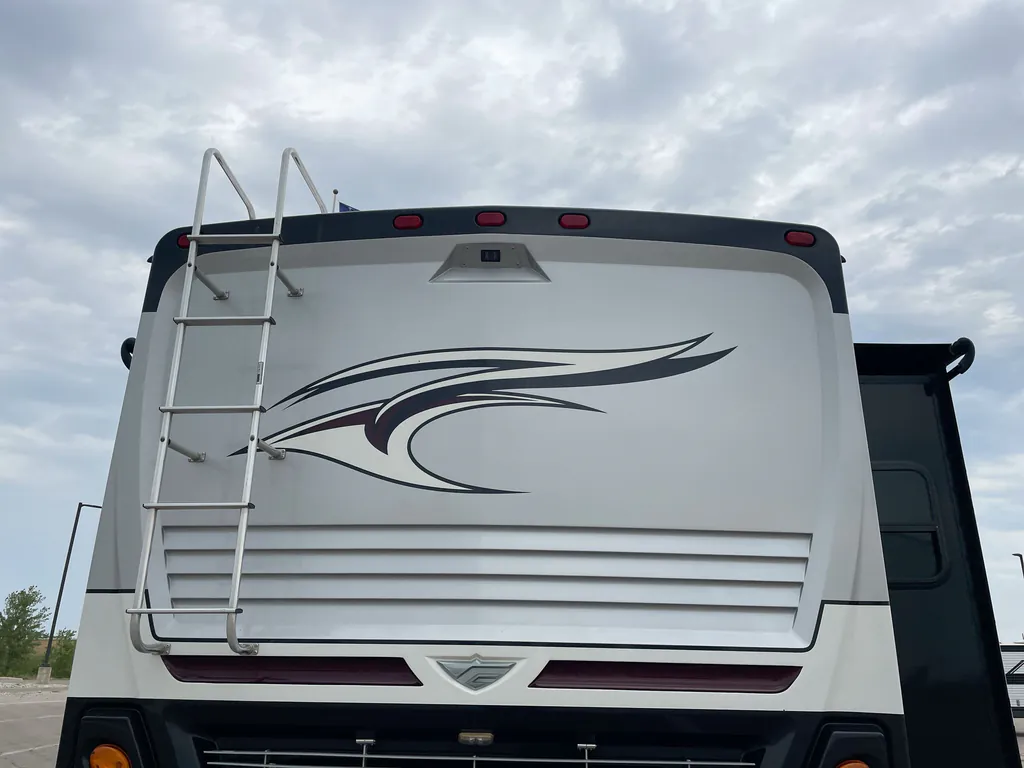 2017 Fleetwood Pace Arrow LXE 38F, Photos photo 27