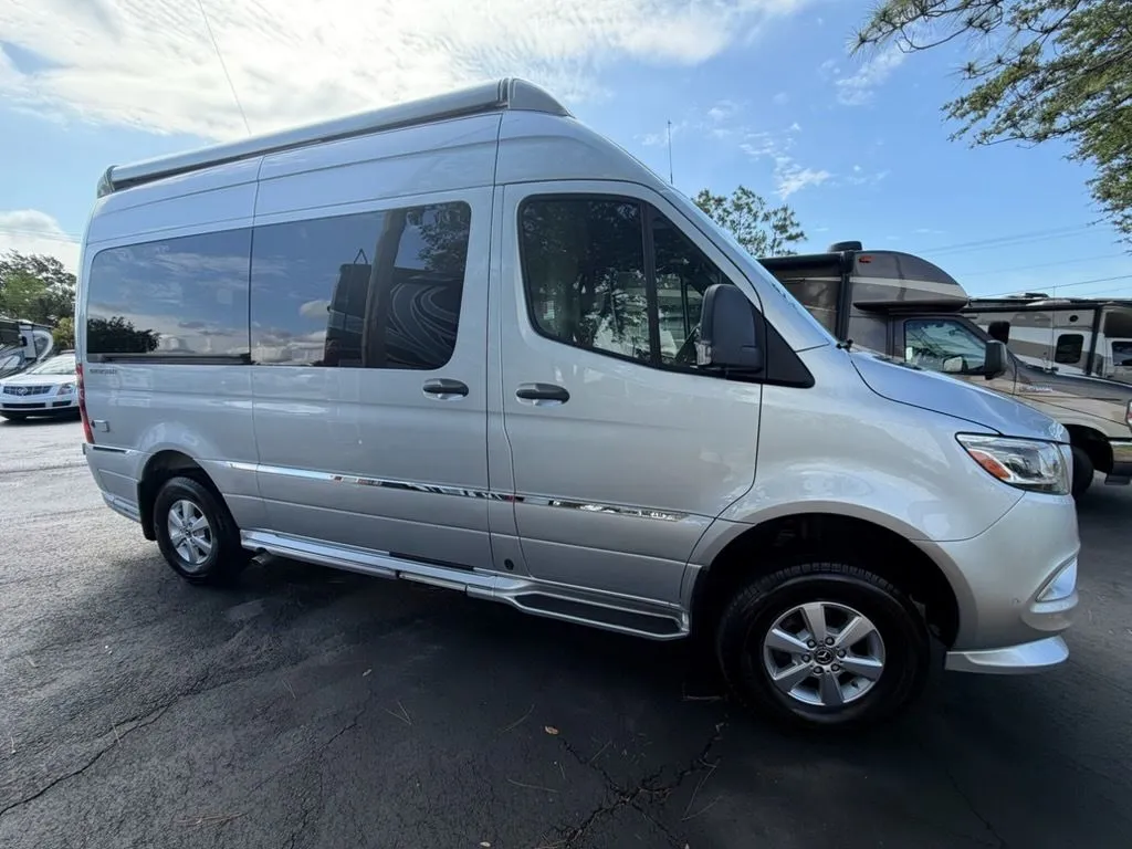 2023 Airstream Interstate 19 - Main photo