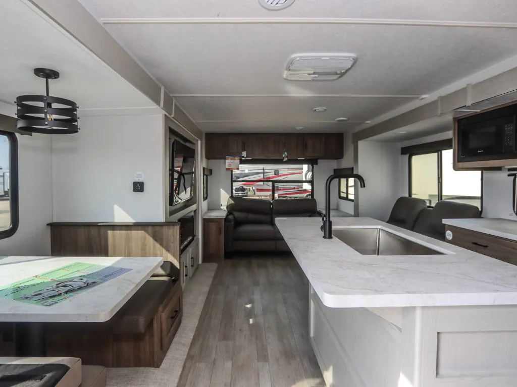 2026 Coachmen Freedom Express Ultra Lite 324RLDS - Photo 4