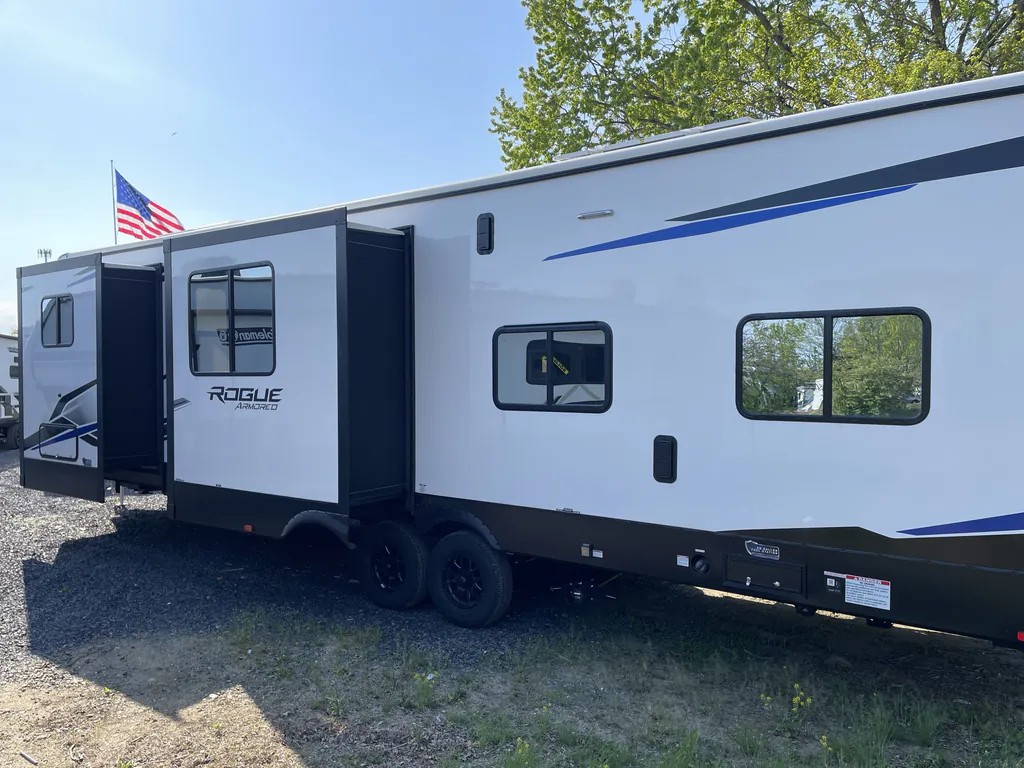 2026 Forest River Vengeance Rogue Armored 32L132, Photos photo 6