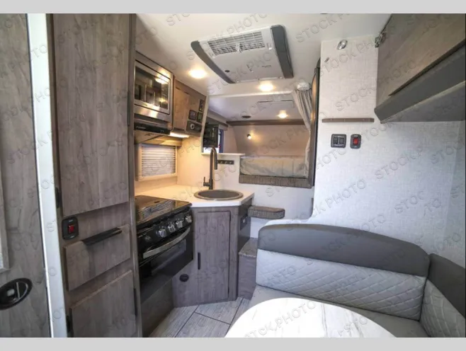 2026 Lance Lance Truck Campers New    865 - Photo 2