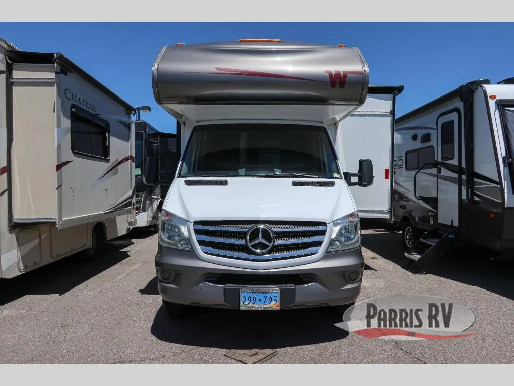 2020 Winnebago Vita 24F - Photo 3