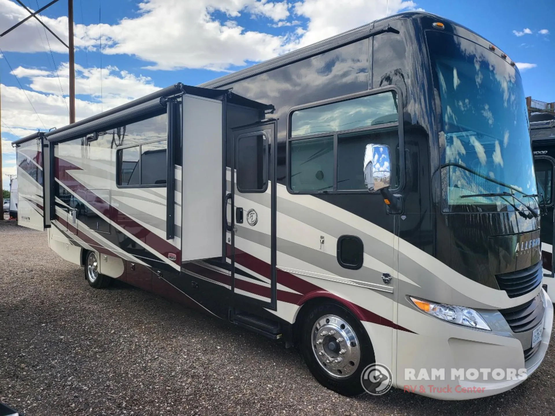 2017 Tiffin Open Road Allegro 34 PA