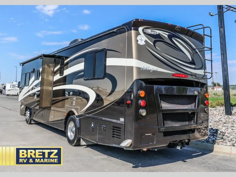 2014 Tiffin Allegro Breeze 32BR - Photo 4