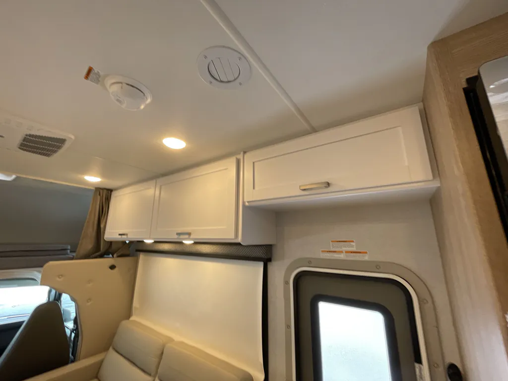 2026 Thor Motor Coach Freedom Elite 28HZ, Photos photo 13