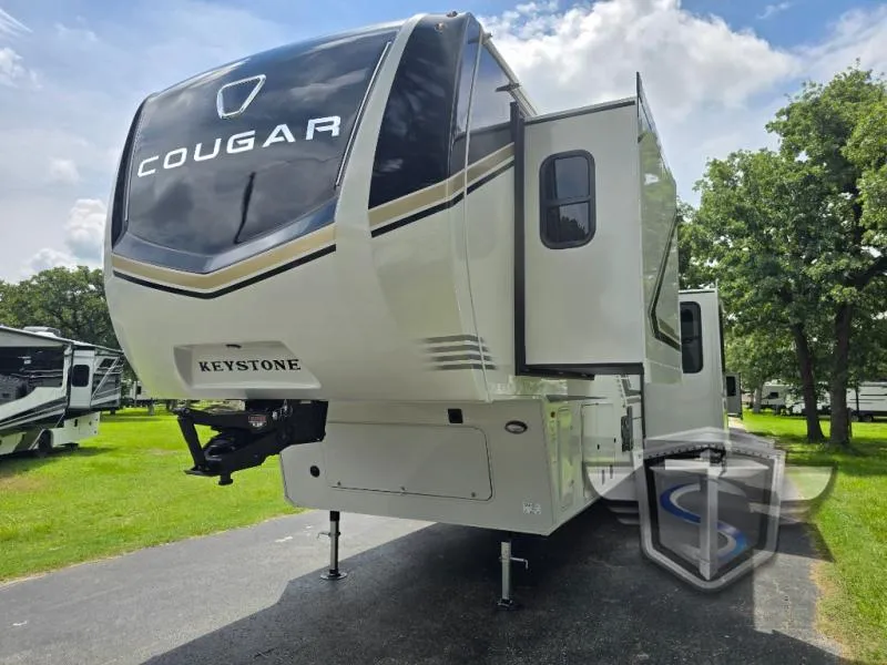 2026 Coachmen Chaparral 375BAF - Photo 3