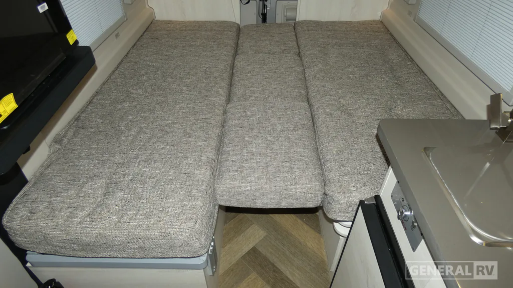 2027 Winnebago Travato 59KL, Photos photo 19