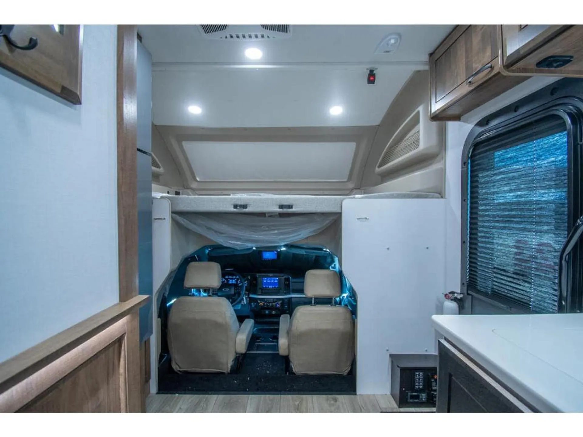 2026 Entegra Coach Accolade XT 29T - Photo 4