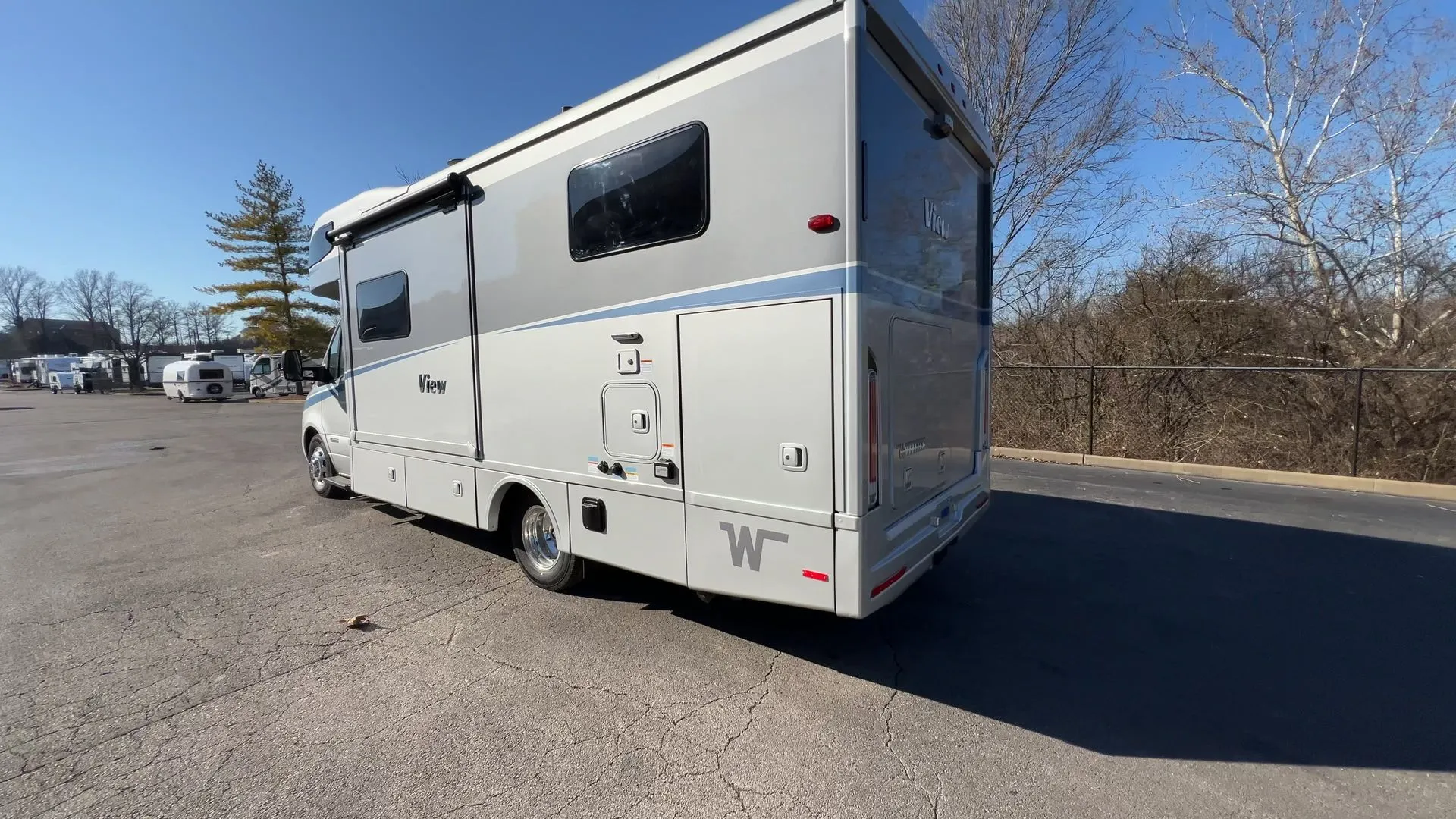 2026 Winnebago View 24R - Photo 3