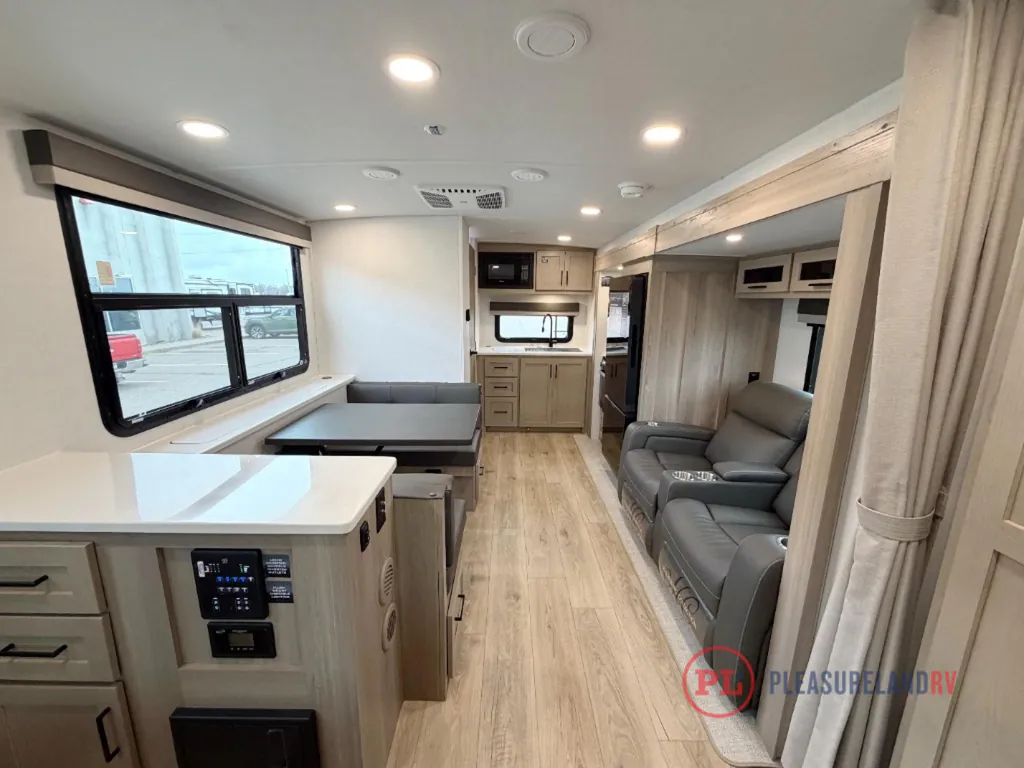 2026 Forest River Flagstaff Micro Lite 25FBD, Photos photo 7
