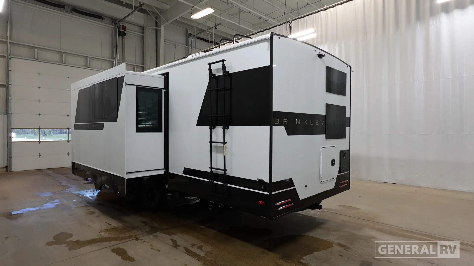 2026 Brinkley Model Ix 24X - Photo 4