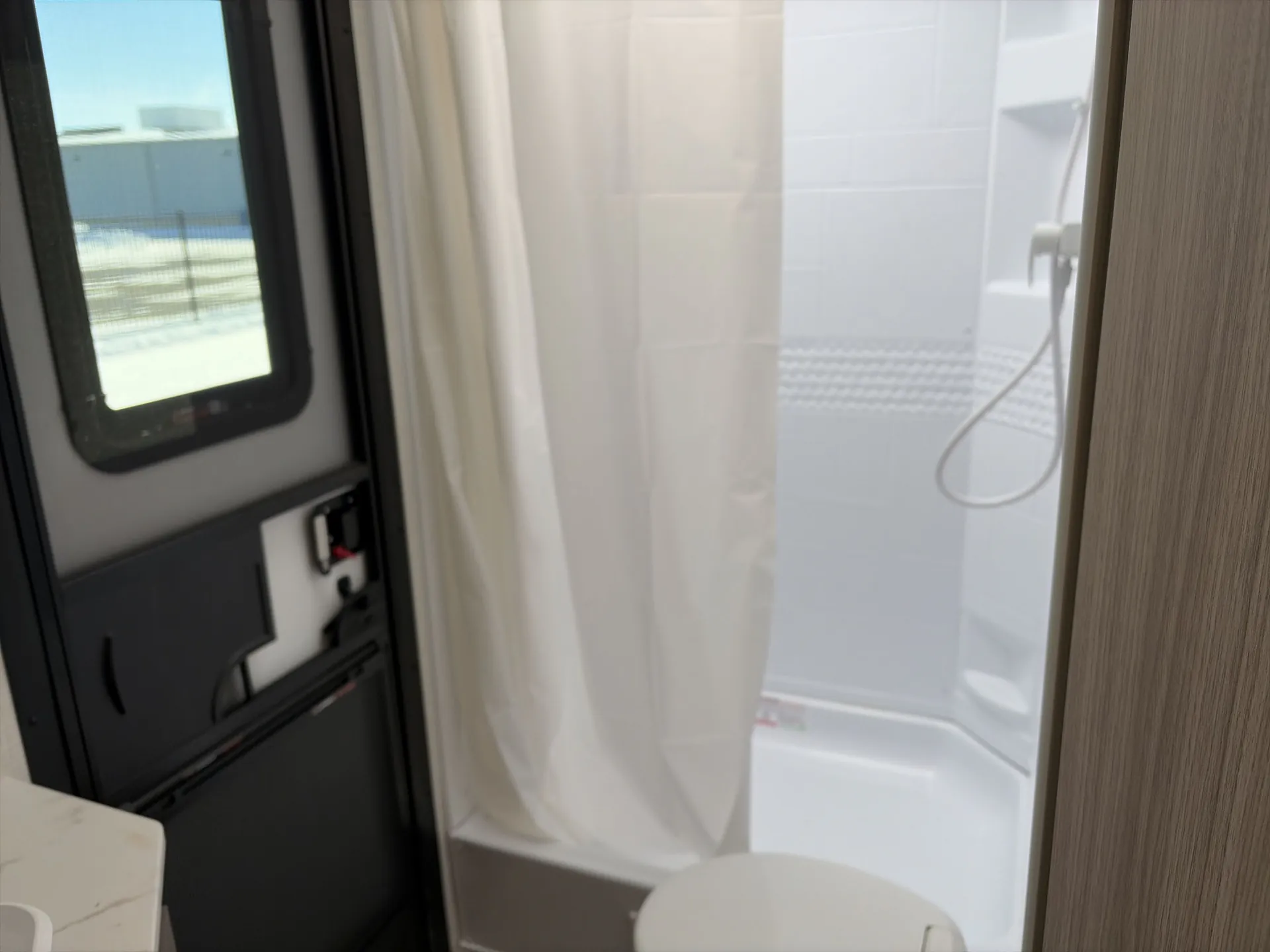 2026 K-Z Rv Sportsmen Se 261BHKSE — living area main