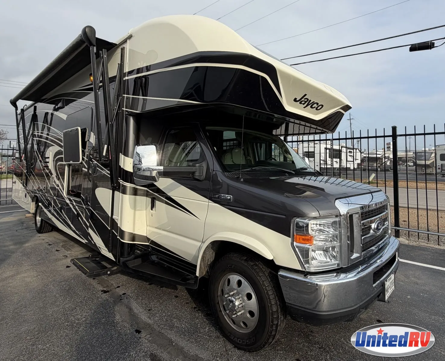 2020 Jayco Greyhawk 29MV - Photo 2