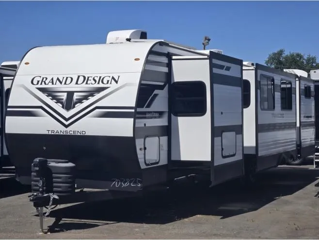 2026 Grand Design Transcend 335BHT - Photo 4