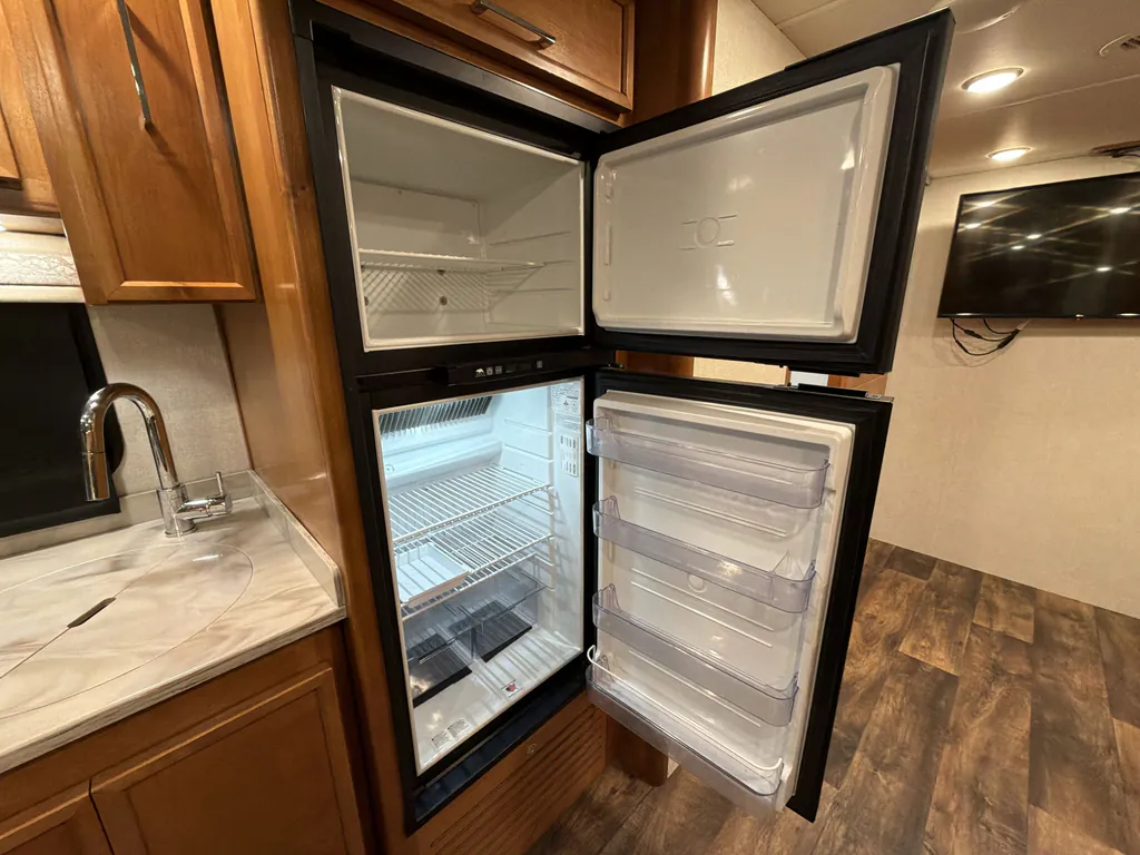 2019 Tiffin Wayfarer 24 FW, Photos photo 9