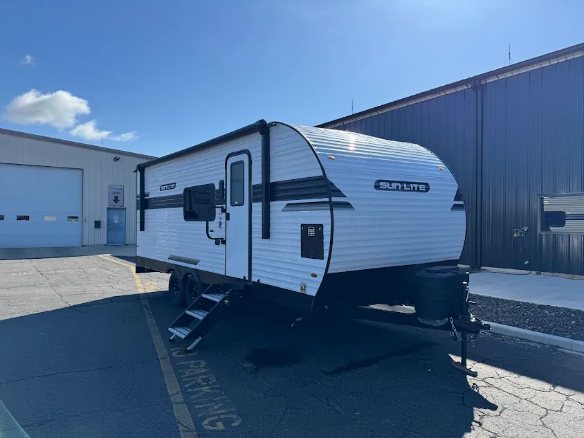 2026 Sunset Park RV Sun Lite 24TH - Photo 4