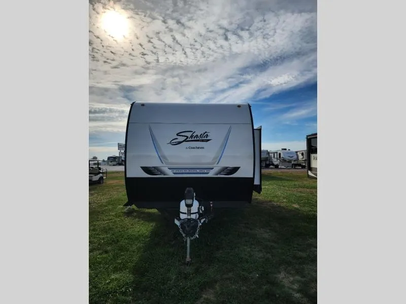 2025 Shasta RVs i-5 Edition 525BHS - Photo 4
